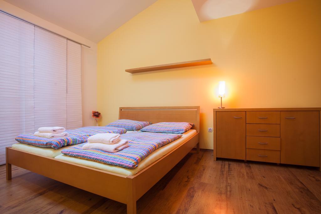 Apartmany Kolegium Прешов Экстерьер фото